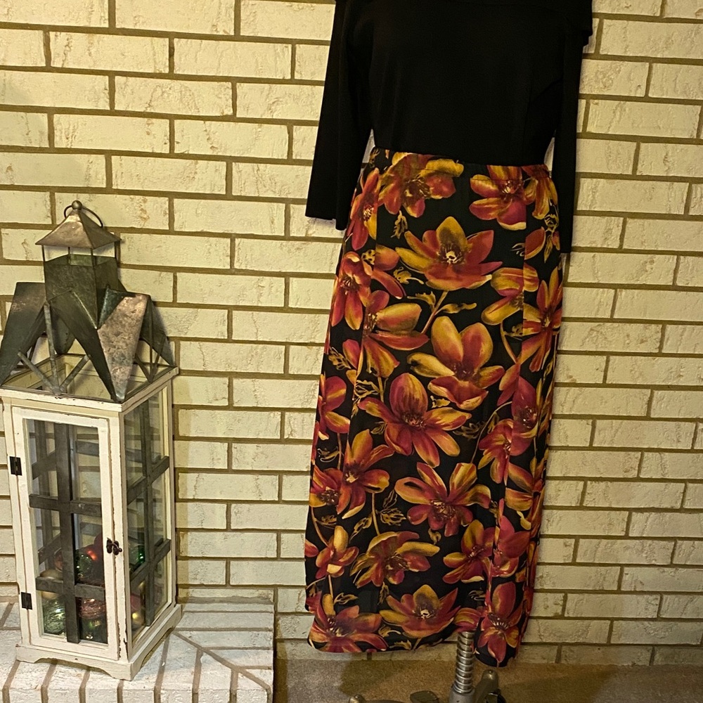 Floral Midi Skirt